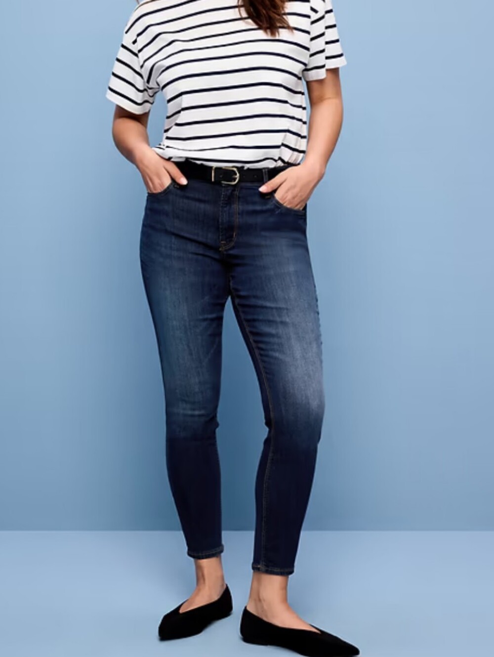 Old Navy Mid Rise Super Skinny Jeans 18